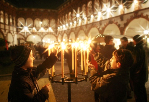 Adventmarkt auf der Schallaburg | © Pressefoto Helmut Lackinger
