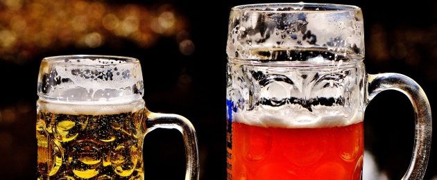 2 Bierkrüge