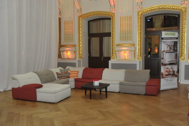 French Fashion Week 2018 · Möbelhersteller Gautier präsentierte die VIP-Lounge