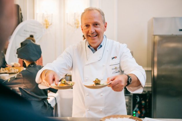 Küchenchef Martin Sieberer reist aus dem naturbelassenen Paznauntal an. Gault&Millau Genuss-Messe 2020 · Küchenchef Martin Sieberer aus dem Paznauntal.