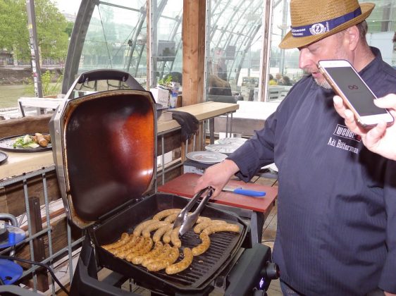 Präsentation Hermann Fleischlos · Grill-Weltmeister Adi Bittermann