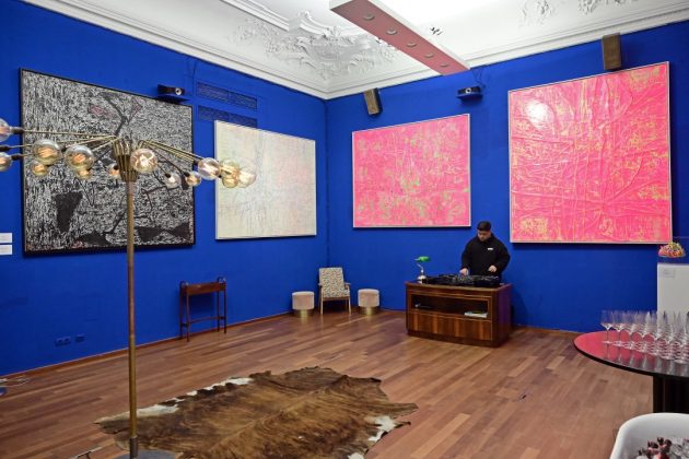 Auftakt der Ausstellung „Cosmos“ von Alexander Höller in der Ho Gallery Wien · Austellungsansicht
