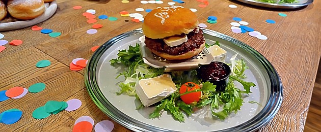 Le Burger Wien | der neue Krapfen-Burger