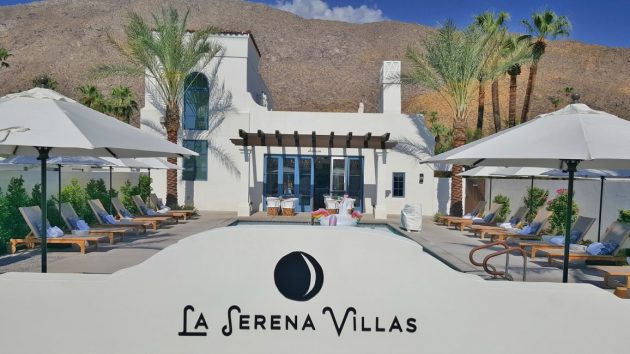 Palm Springs La Serena Villas Pool Entry