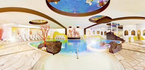 Poollandschaft Hotel Almesberger