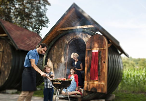 Slowenien · Terme Ptuj, Camping im Weinfass