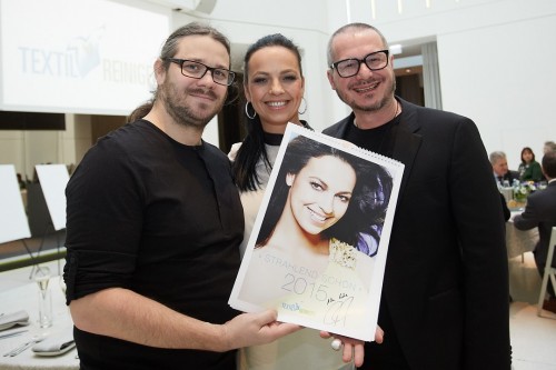 v.l. Fotograf Jürgen Hammerschmid, Petra Frey, Artdirektor Wolfgang Reichl