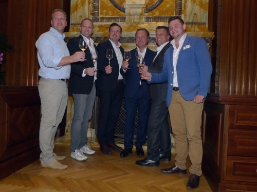 Michael Edlmoser, Rainer Christ, Gerhard J. Lobner (Mayer am Pfarrplatz), Fritz Wieninger, Thomas Podsednik (Weingut Cobenzl) und Thomas Huber (Fuhrgassl-Huber)