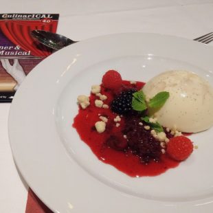 CulinarICAL 4.0 Dinner & Musical Show 2020 · Haus der Ingenieure Wien · Dessert Mandelpannacotta