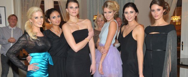 Weihnachtliche Fashion Luxury Gala @ Sans Souci Hotel Wien