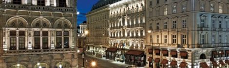 Hotel Sacher Außenansicht mit Wiener Staatsoper