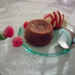 Kulinarium 7, Wien | Schokokuchen mit flüssigem Kern und Vanilleeis