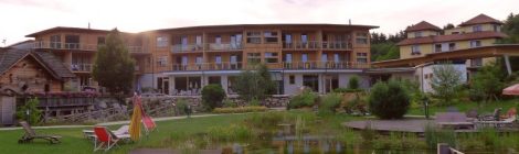 Molzbachhof Vollholz-Hotels „Holzbach“