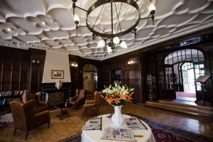 Schlosshotel Szidónia · Lobby