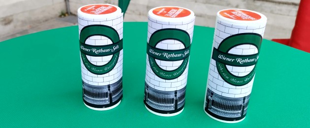Steirer in Wien 2023 | Salzader beim Wiener Rathaus | Salzstreuer