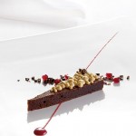 Brownie mit Espressocreme und Granatapfel